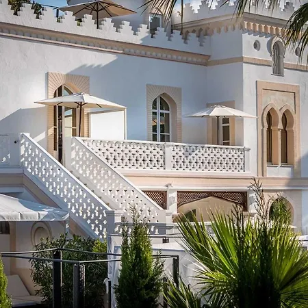 Otel La Mauresque Saint-Raphaël