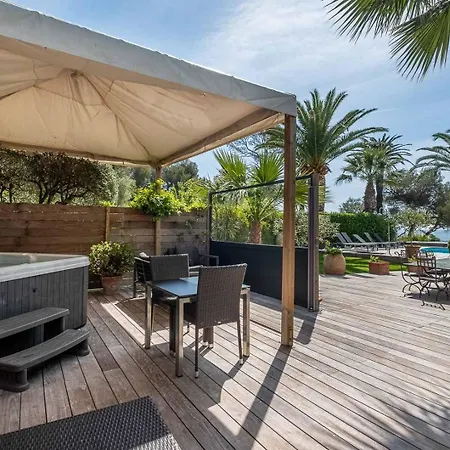 Otel La Mauresque