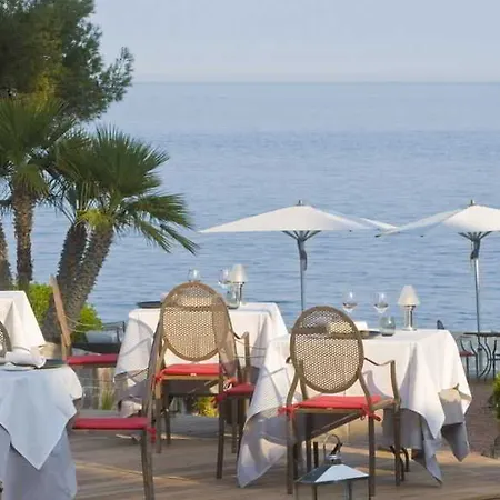 La Mauresque Hotel