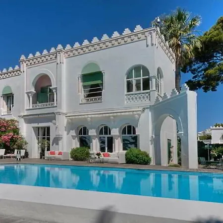 La Mauresque Otel Saint-Raphaël